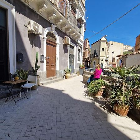 Elvira Home Catane Extérieur photo